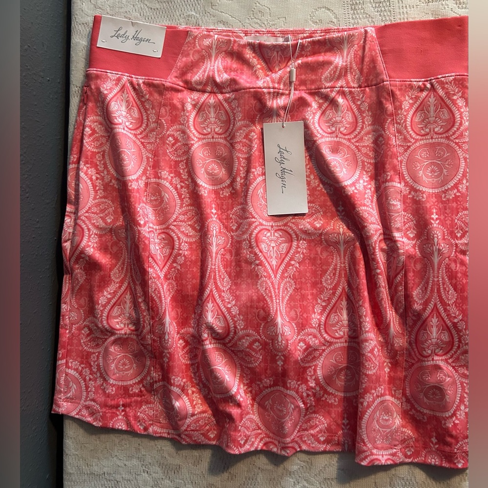 Lady Hagen Pink Paisley Skort.